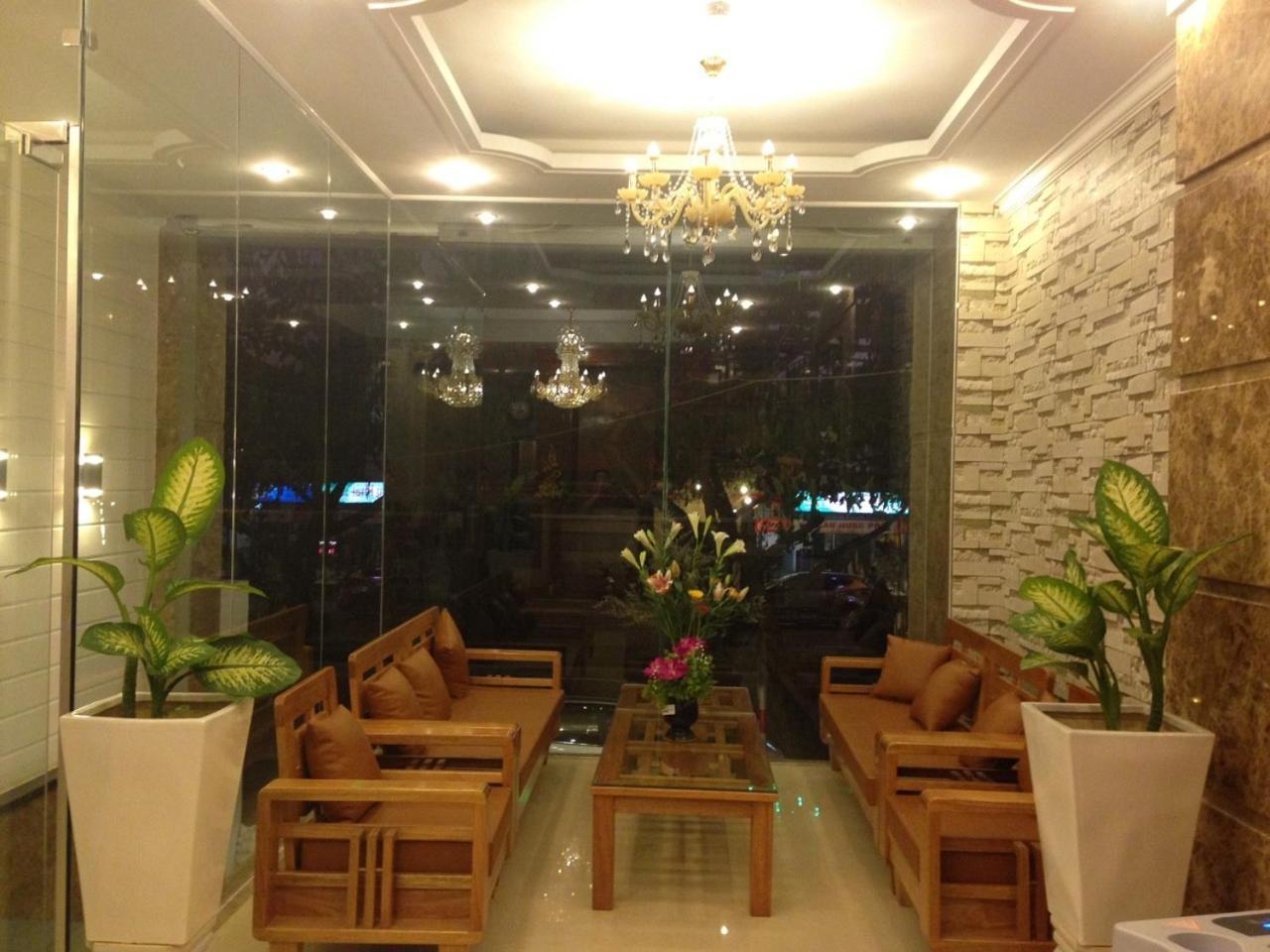Arora Hotel Da Nang Esterno foto